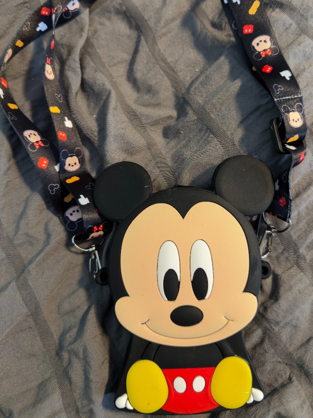 Disney Mickey Mouse Zipper Coin Purse Silicone Mini Crossbody Bag Adjustable